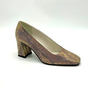 Stuart Weitzman Heel 